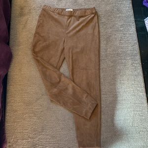 Talbots dress pants size 10 soft n stretchy, comfy for work or play! Well made